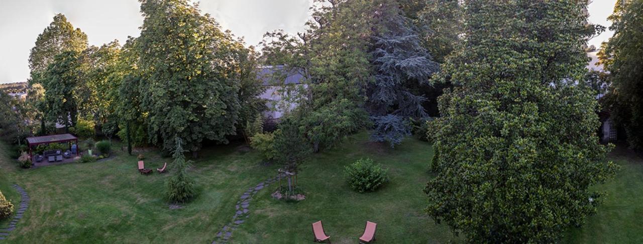 Appartement De 100M2 Dans Un Parc A 20 Mn Du Centre De Paris Garches Buitenkant foto