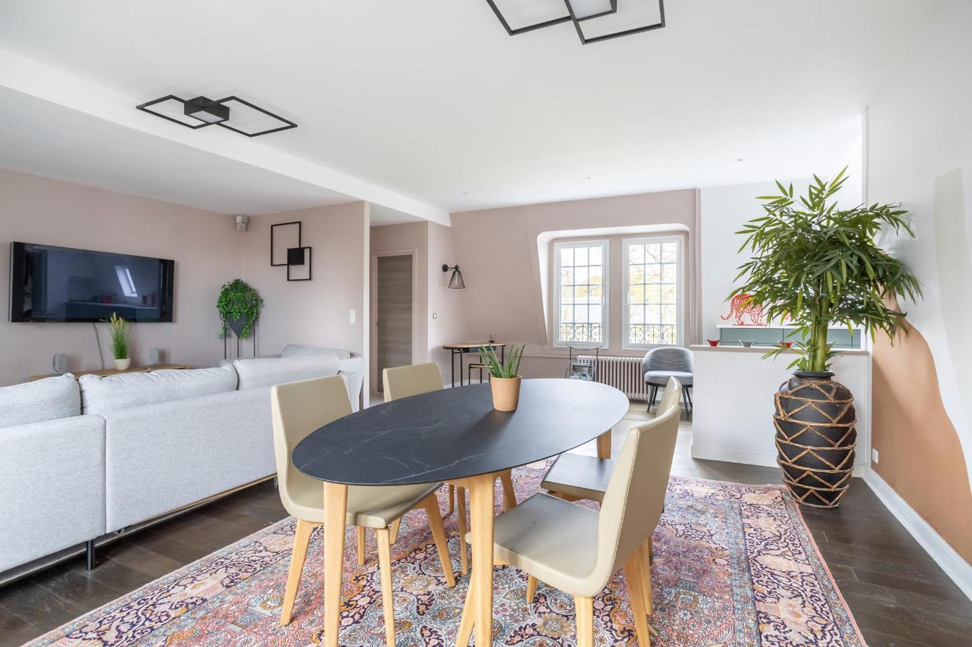 Appartement De 100M2 Dans Un Parc A 20 Mn Du Centre De Paris Garches Buitenkant foto